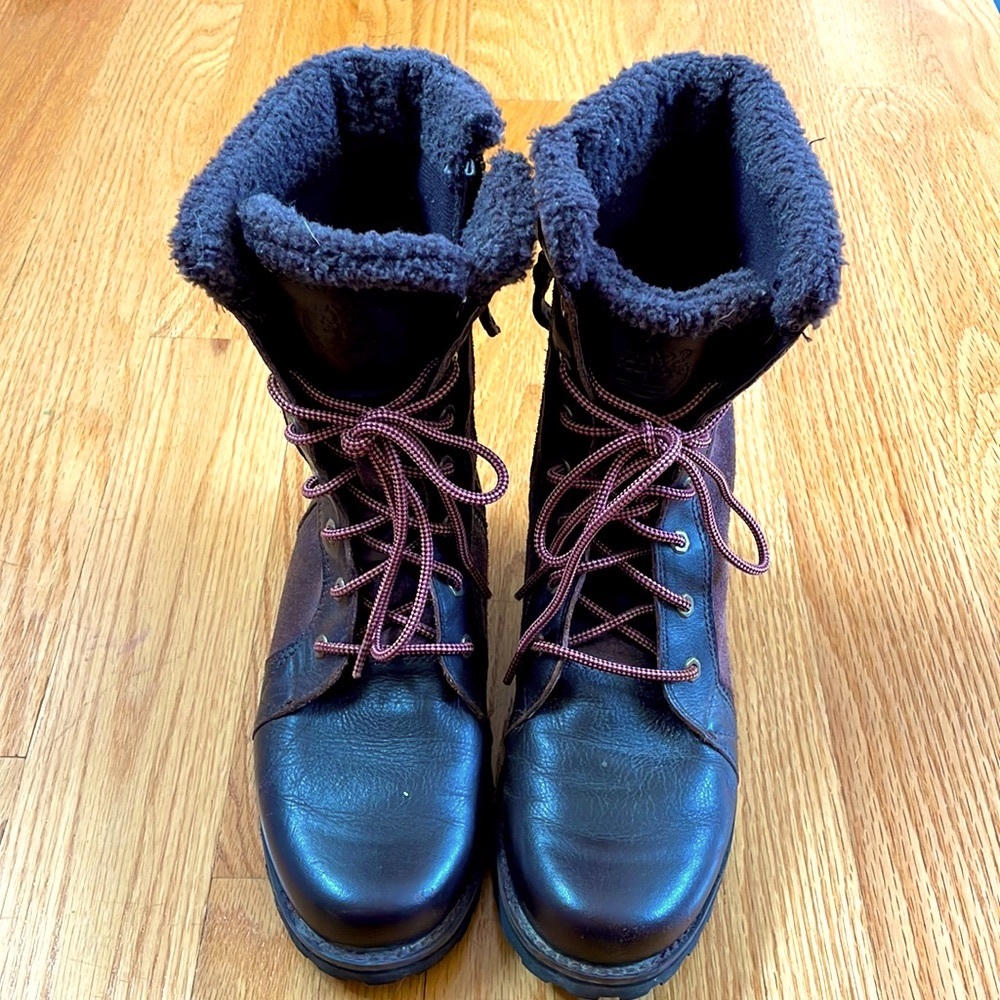 Timberland Girls leather boots